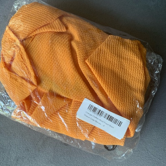 PLT Orange knot front short sleeve crop blouse - Picture 2 of 5